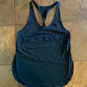 Lululemon Dark Blue Twist & Train Tank Top Size 6